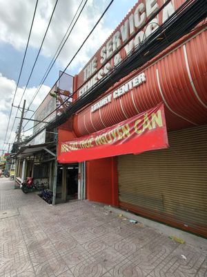 Rent a Quốc lộ 50 cash house, Dawn, District 822 x 30 meters