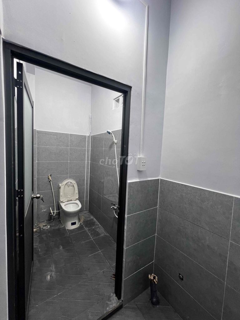 Rent Nvq Song. 4 x 19. One floor. Two bedrooms. Two toilets. Ten million.