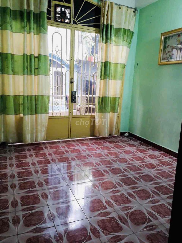 Rent Nguyễn Thiện Thuật District 3 28 m2 4 level 2 bedroom - 12 million