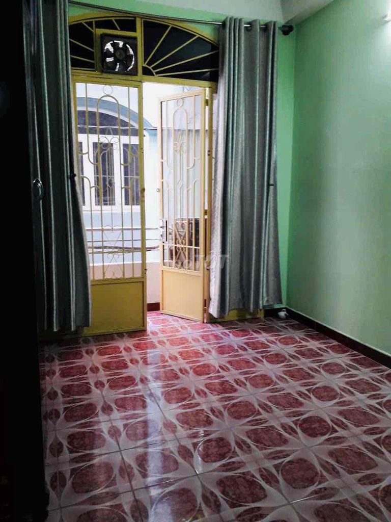 Rent Nguyễn Thiện Thuật District 3 28 m2 4 level 2 bedroom - 12 million