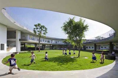 Villa Gardens-40 x30-3 floors - 180 million