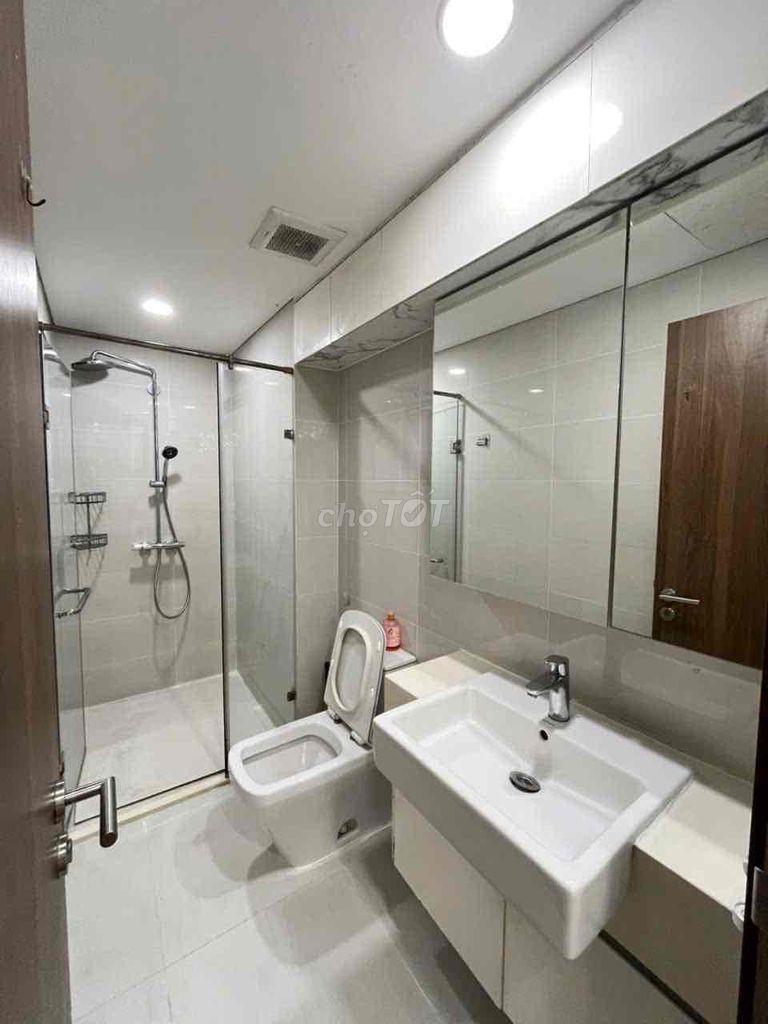 Two bedrooms, two bathrooms.