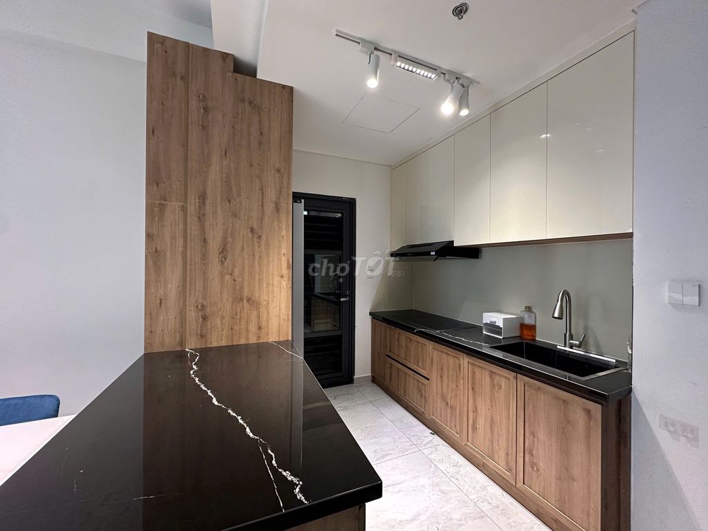 Rent Cardinal Court-76 M2 apartments - 26 million ath
