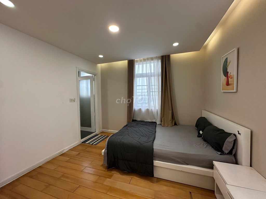 Rent apartment at 74 M2 Sky Garden 3-two bedrooms-- 19 million a month.