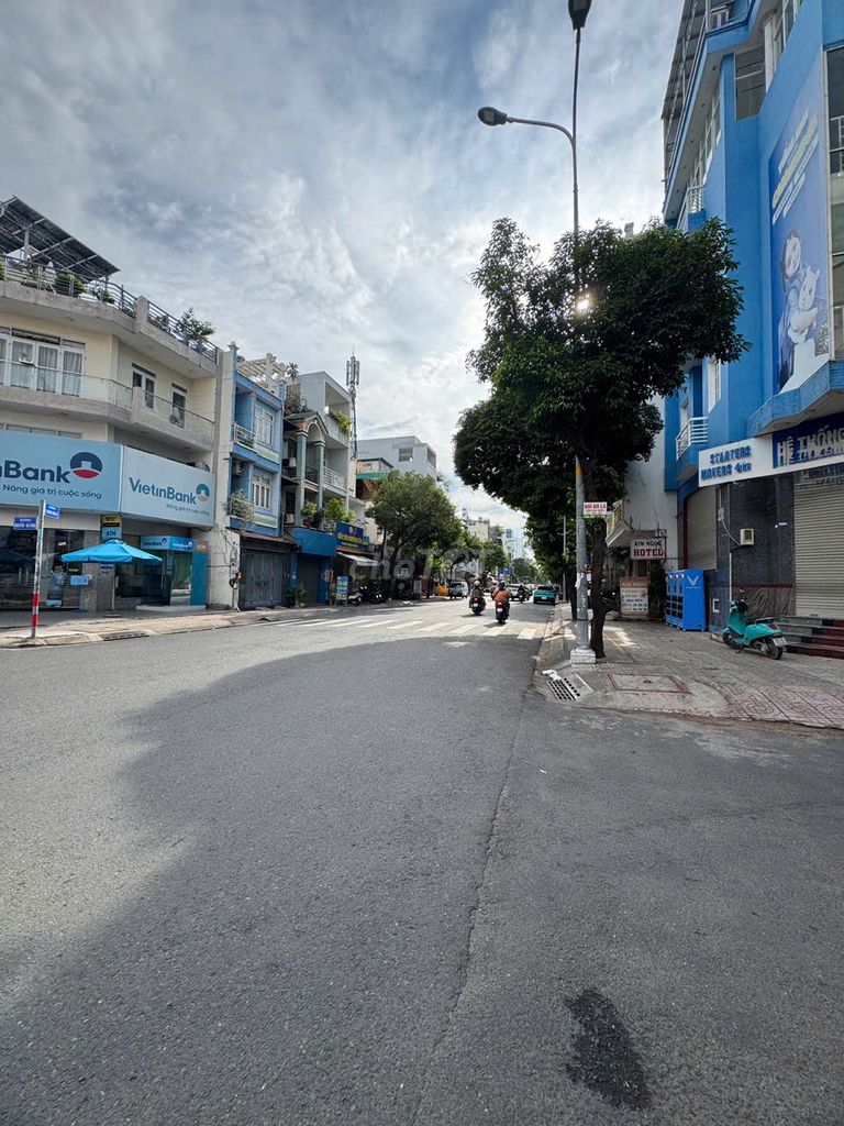 Rent the corner two Trương Vĩnh Ký 10 x 15 a vault 1 .3 floors