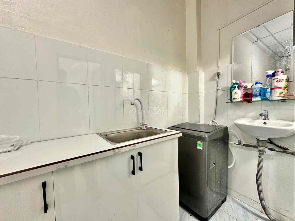 The Full House 4 x 9 meters 1 floor (3 bedroom 1 toilet) 3th Street. Võ Thành Trang. tb
