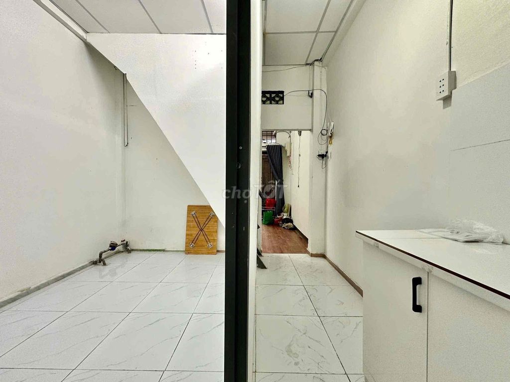 The Full House 4 x 9 meters 1 floor (3 bedroom 1 toilet) 3th Street. Võ Thành Trang. tb
