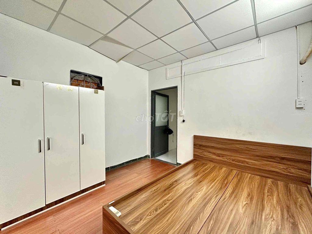 The Full House 4 x 9 meters 1 floor (3 bedroom 1 toilet) 3th Street. Võ Thành Trang. tb