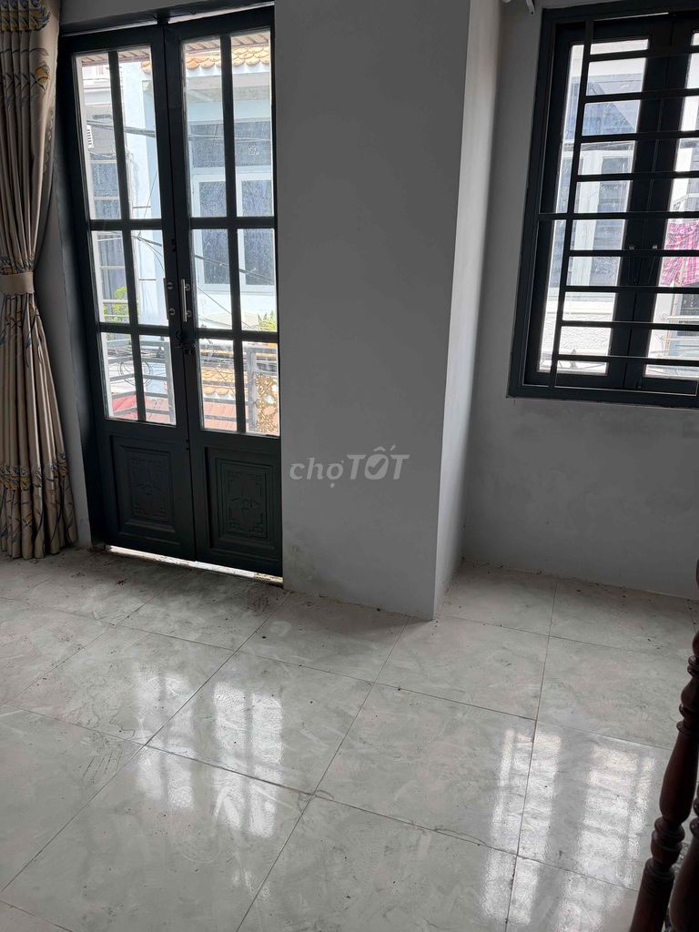 Fourth floor 4*7; Two car bedrooms.