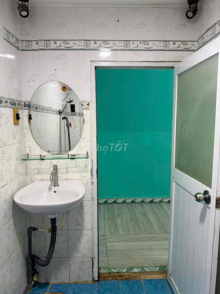 Nguyễn Văn Nghi Main Rent