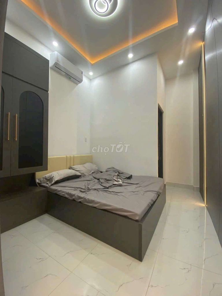 Rent a huge garden home. 2581 htp Nhà Bè.