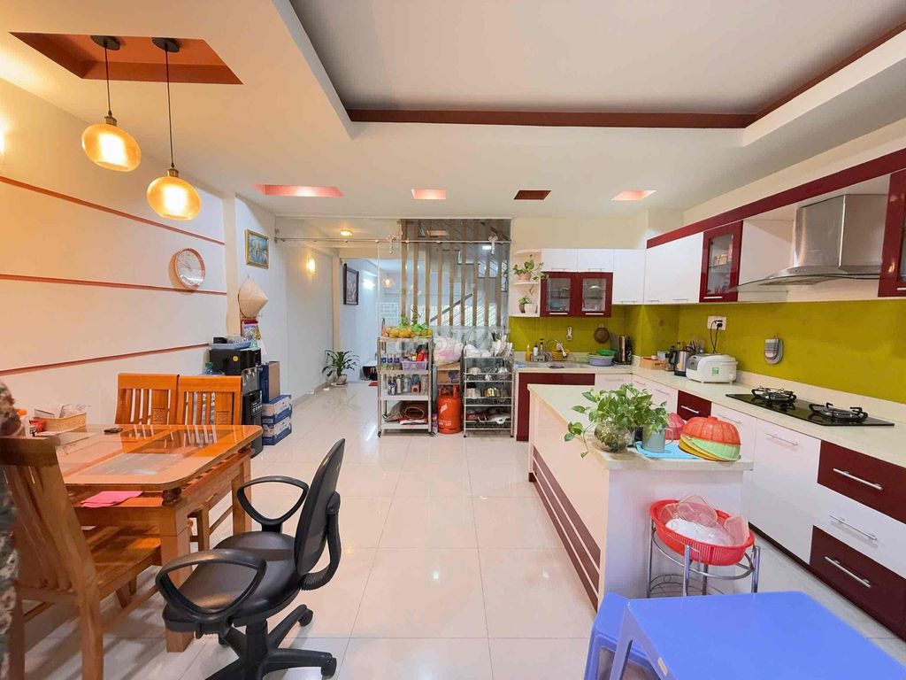 Rent a South Dragon Street 7th, 3rd floor full of furniture 45 million a month