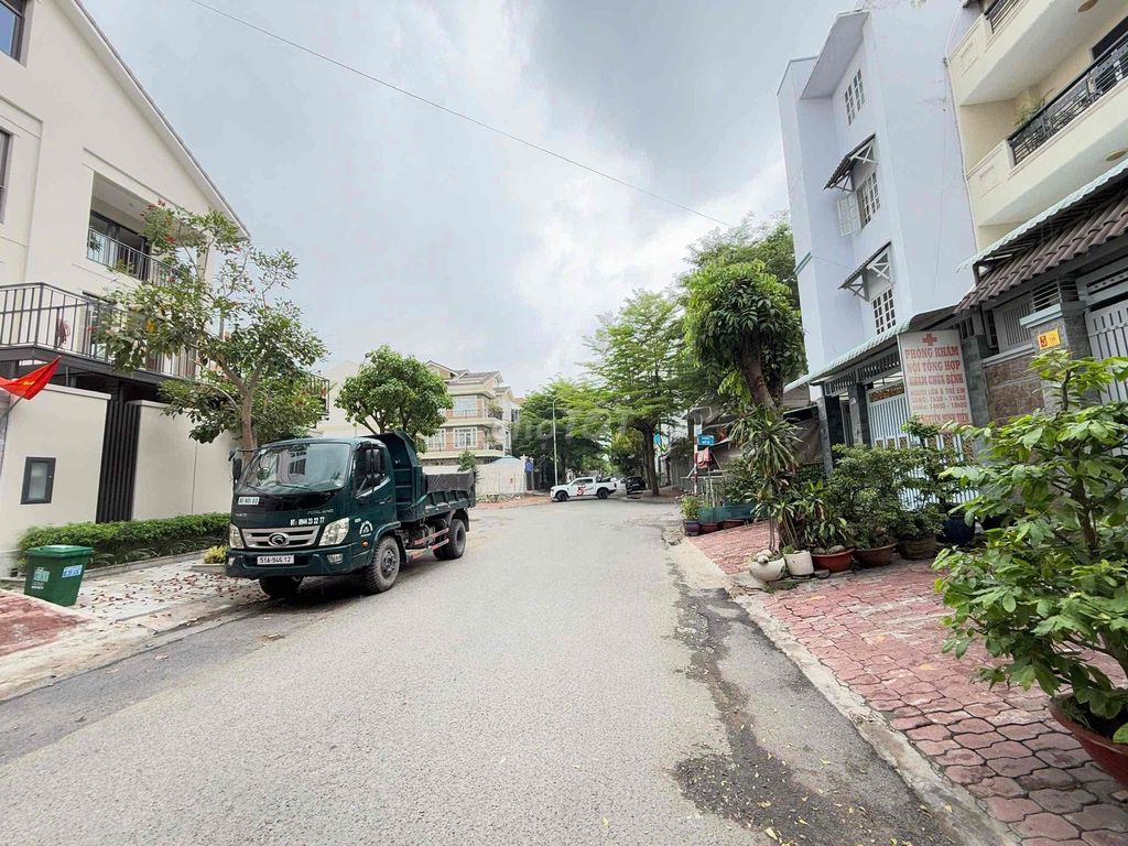 Rent a South Dragon Street 7th, 3rd floor full of furniture 45 million a month