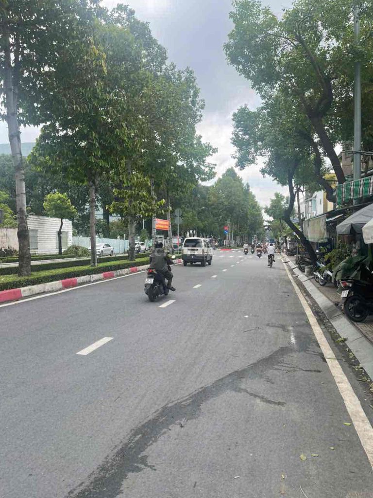 Rent a cash house Phan Chu Trinh, 204 12, Bình Thạnh - only 10