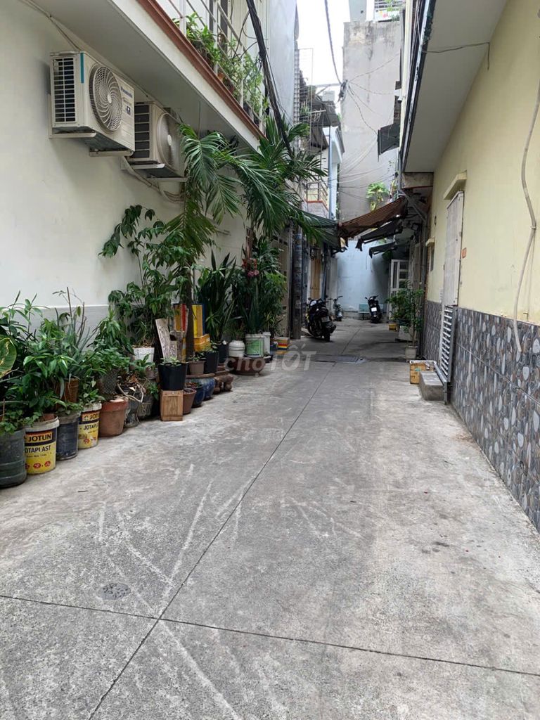 Rent an alley 1/ Phạm Ngọc Thảo, Q.Q.q2 for 8 million.