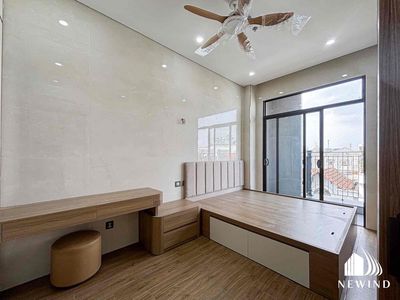 apartment 1 balcony bedroom in Trần Quang Khải, 1st toueh isb