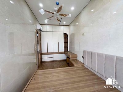 apartment 1 balcony bedroom in Trần Quang Khải, 1st toueh isb