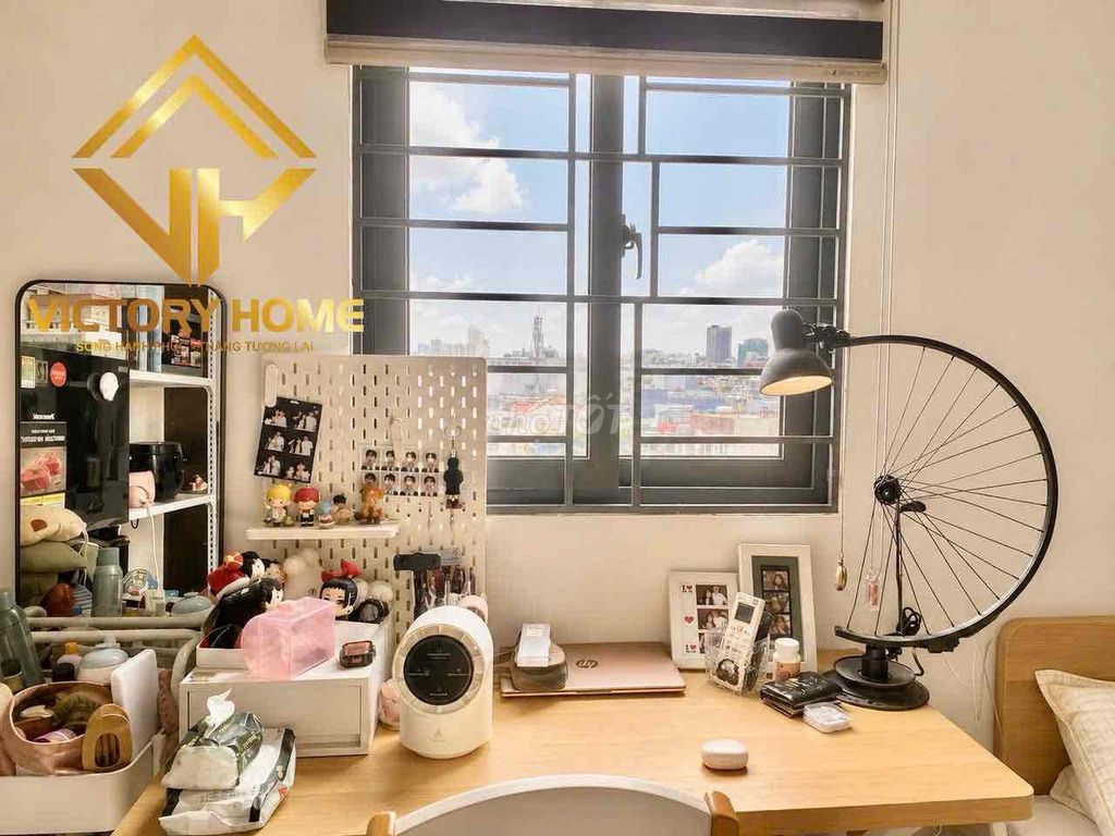 mini apartment near the market.