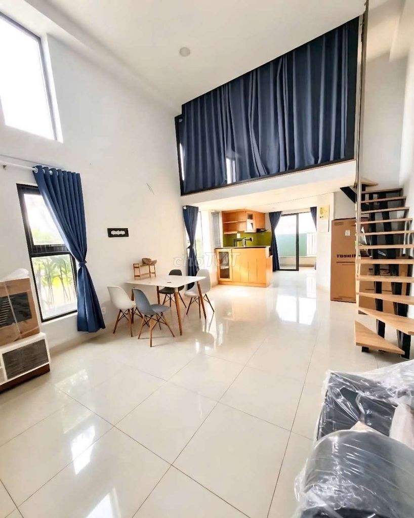 The apartment is a very nice interior toilet, la Astoria District 2 with a pool, cheap
