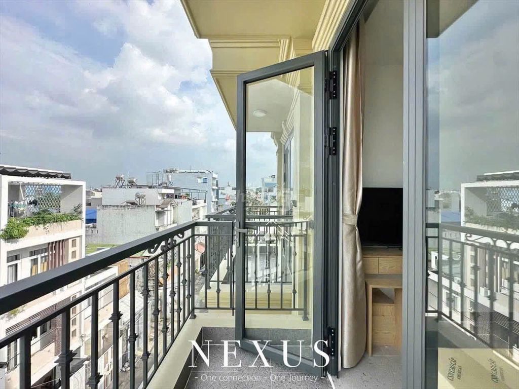 flat full interior - balcony right on Lê Đức Thọ - plus firm jaws