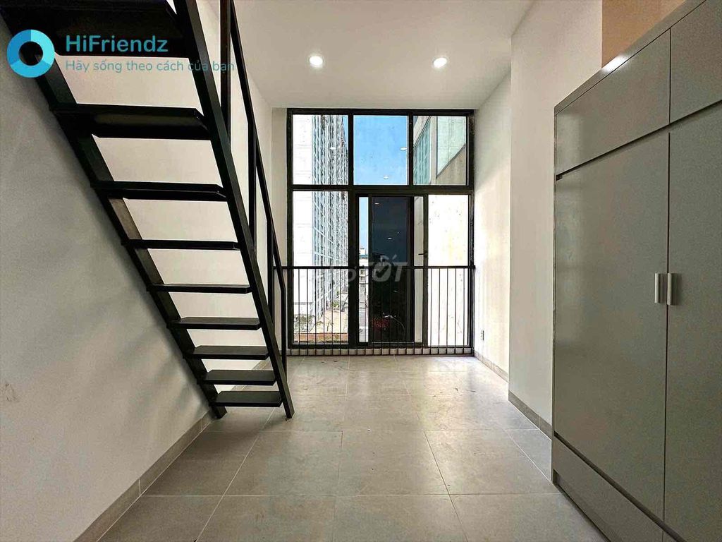 1 PORTH balcony only from 5 million2 near the University of Juratech superp