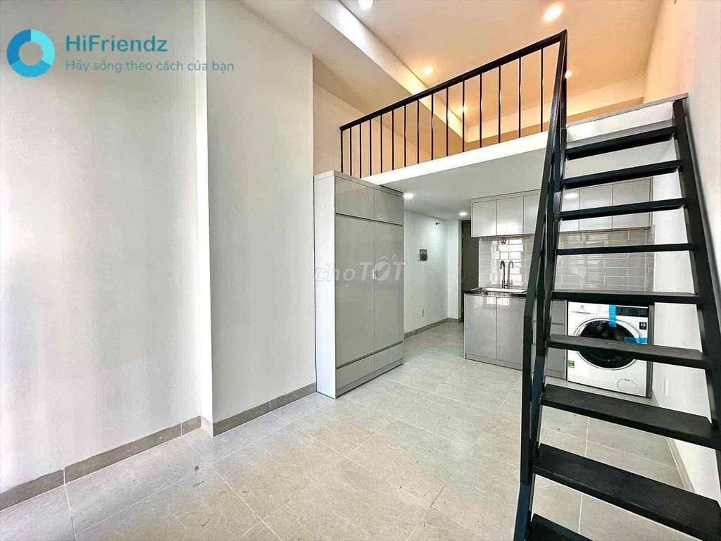 1 PORTH balcony only from 5 million2 near the University of Juratech superp