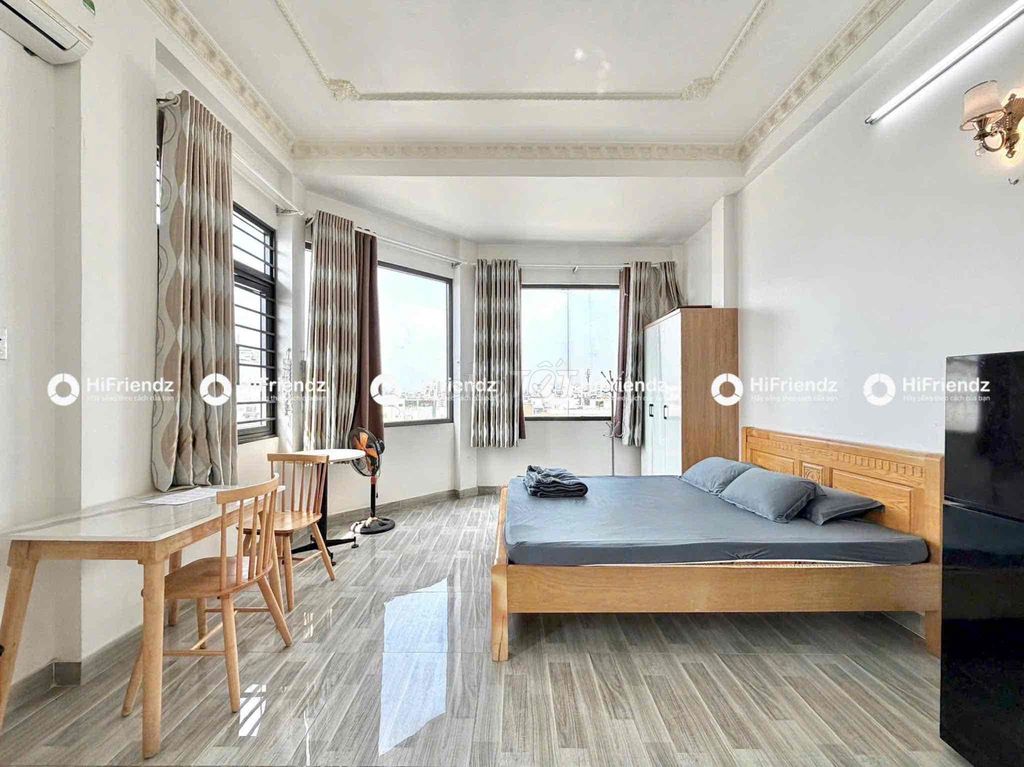 Rent the head of the Fullland High House near the Four Four Four Four.