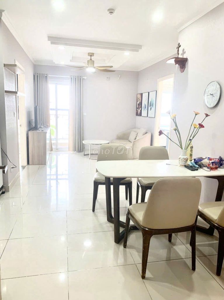 Hope Garden building, 102 Book Book Book Rents 3 bedrooms only 10 million a month.