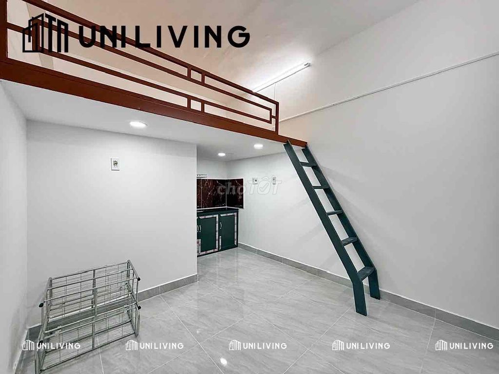 Tell Zhang there's a building with an elevator near the lartech Step.
