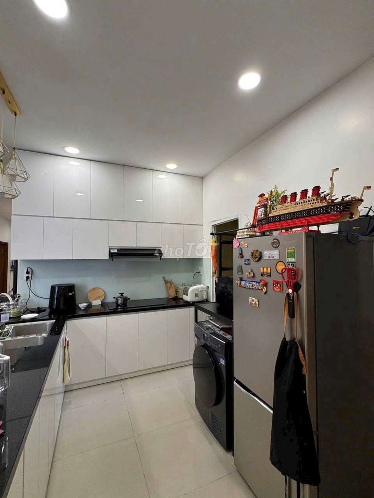 Rent the apartment of three bedrooms. DecorfullNT House* BellezaQ7*124 m2.4 million