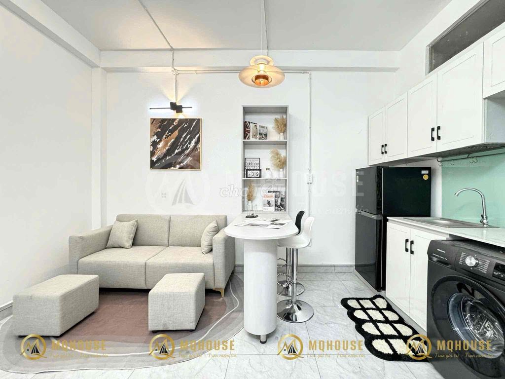 Superscop. A kitchen bedroom. A super open balcony in District 3.
