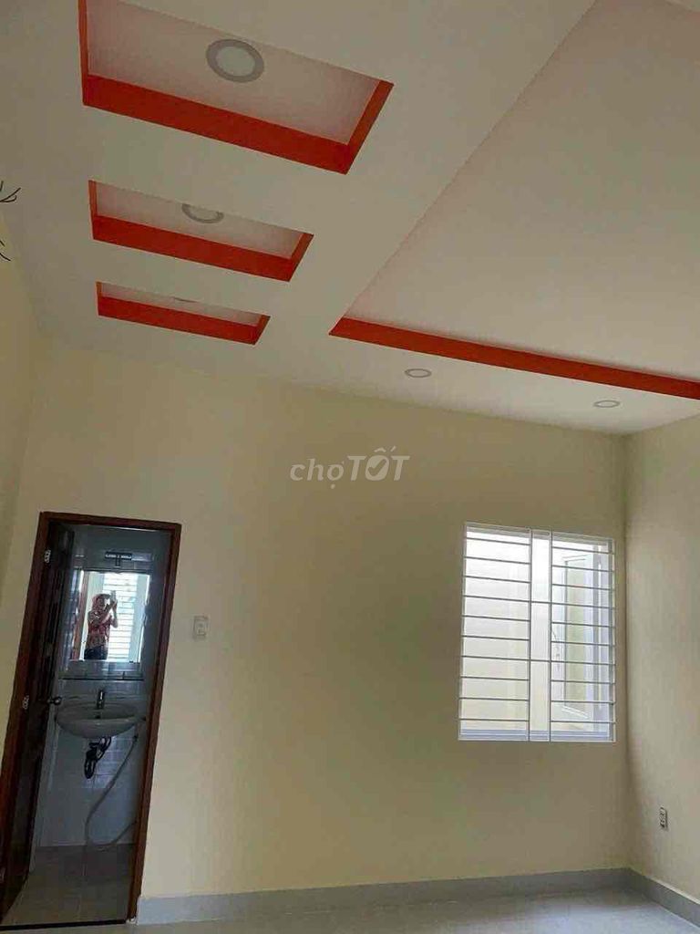Rent needs to be rented near Zq2 million months.