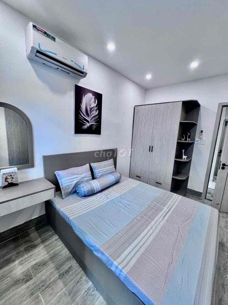 New House Full Seven, 3 x 10 meters 1 floor (Two bathrooms) 3rd floor. Ni Sư Huỳnh Liên