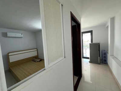Rent the roof room 3.8 million Phạm Hùng.