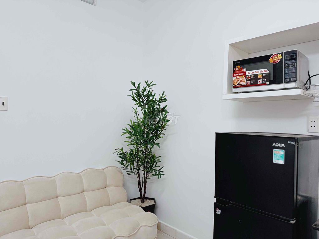 Rent a Huỳnh Văn Bánh bedroom, Phú Nhuận – balcony, window - 1