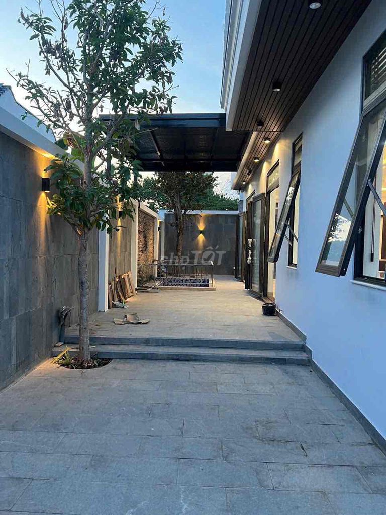 Rent Villa 200 m2 Bưng Ông Thoàn, Long Trường