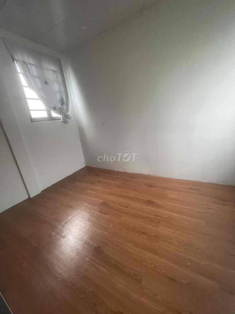 Rent 40 meters.