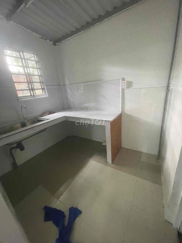 Rent 40 meters.
