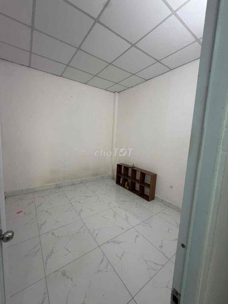 Rent the original apartment-- Route 22/: số 21 outback 8 Gò Vấp