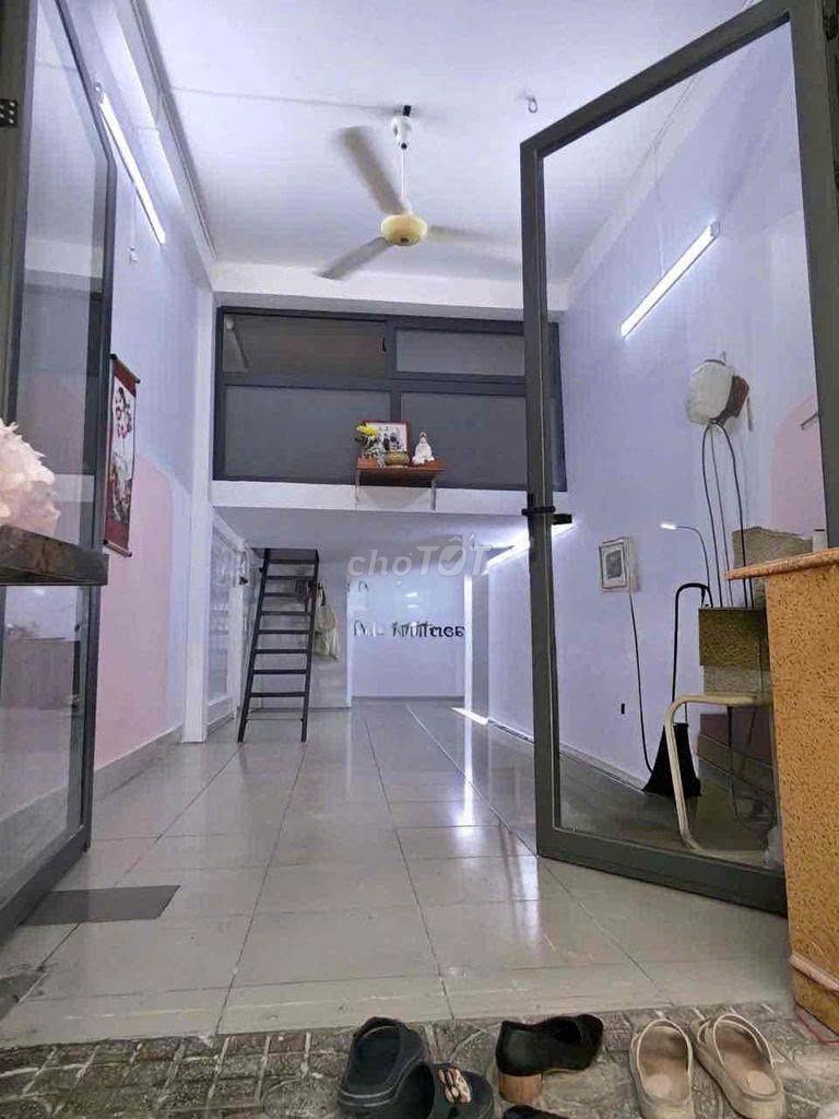 Free business cash house.