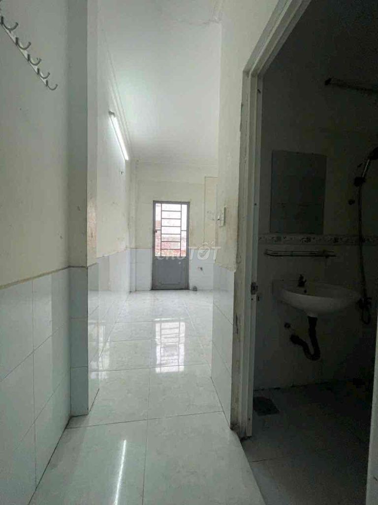 Rent 136 Street. Lê Văn Thọ-711 Gò Vấp.