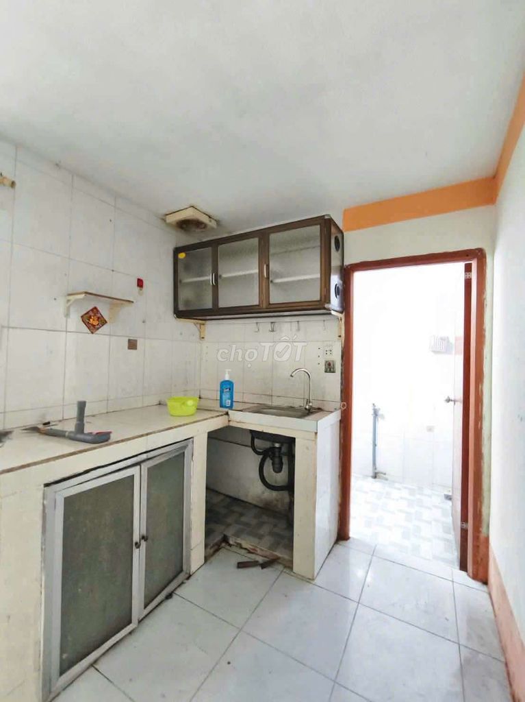51st Street Rent