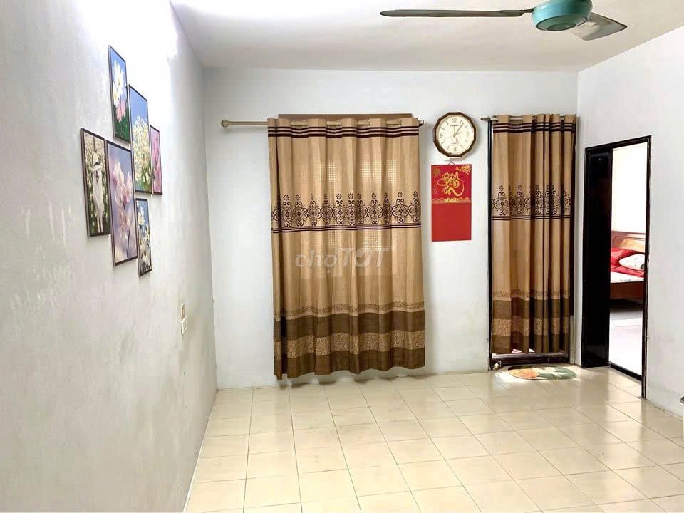 Rent the entire house. 1 Nguyễn Trọng Tuyển is at 14 million a month.