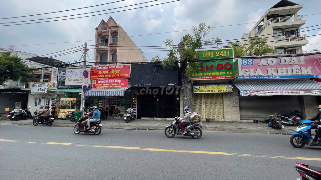 Rent a 1 Gò Dầu 4 x 20 ground clear of the super nice spot