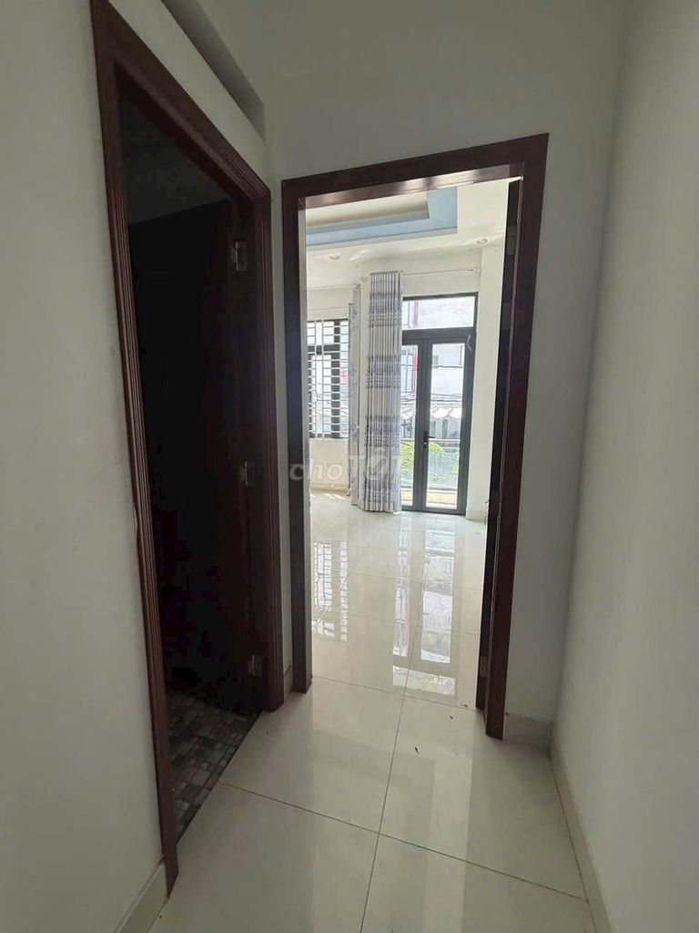 Rent the original apartment-- Car alley 618 Quang Trung, 18711 11, Gò Vấp