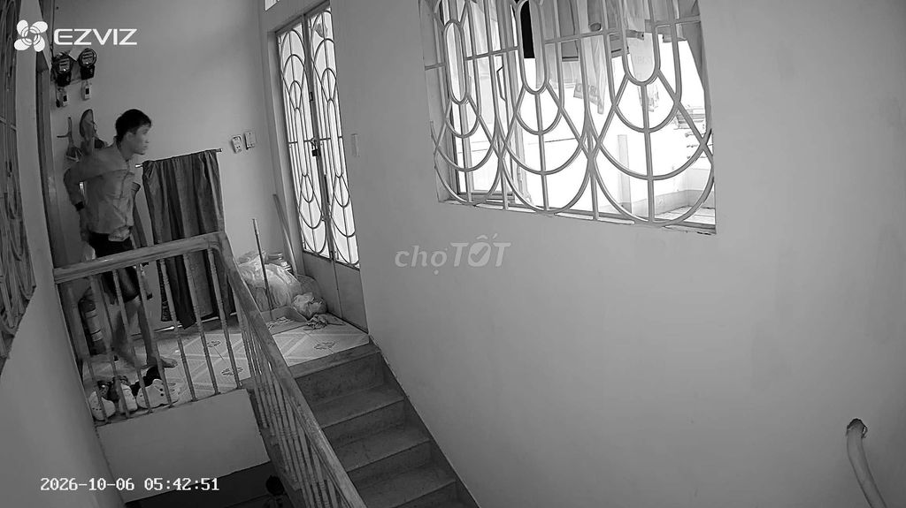 The motel in front of Phan Văn Đối.