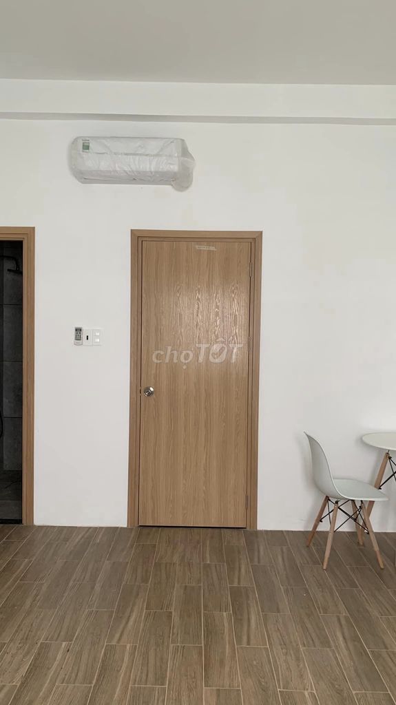 Rent a Studio Hotel at KTTS Long Trường.