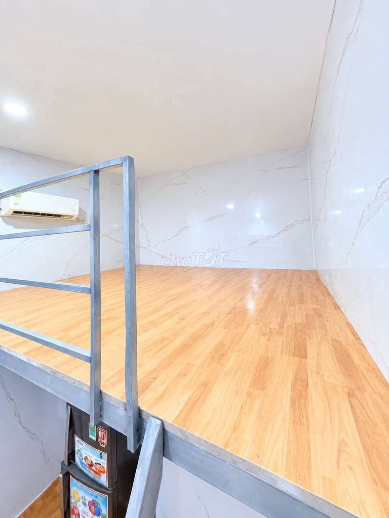 Nice clean room - reasonable price - student priority