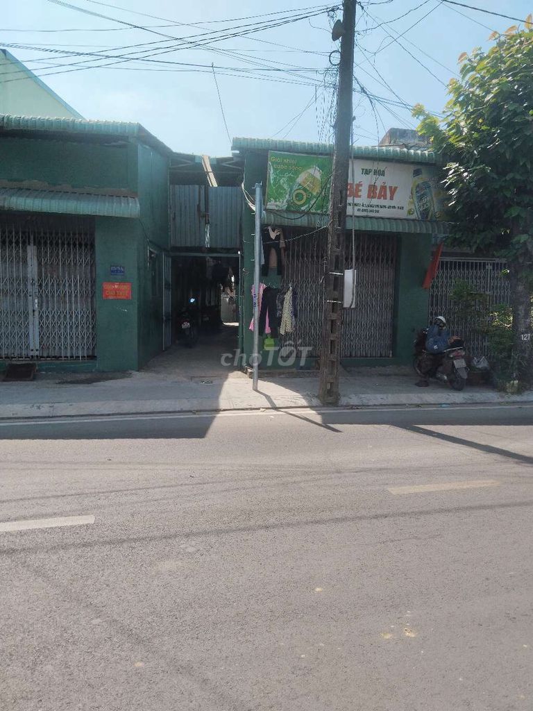 Rent a room, clean, free time, convenient travel.