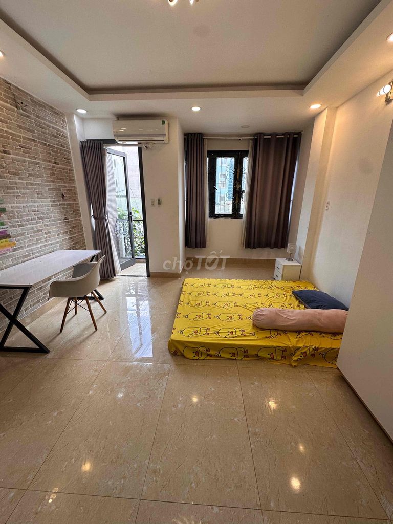 It's the owner of the suite 3/6/11 Ung Văn Khiêm